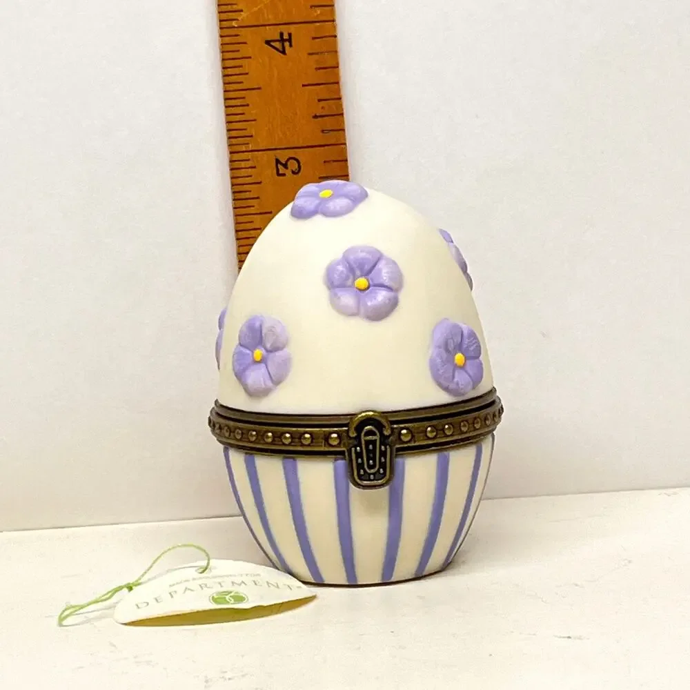 Department 56 Snowbunnies Sweet Violet Hinged Egg Box